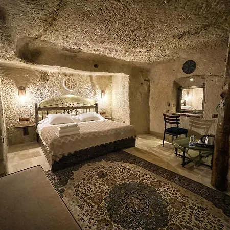 Hotell Takunya Cave