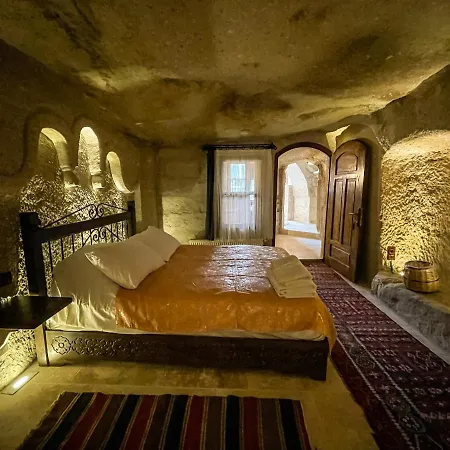 Takunya Cave Nevsehir