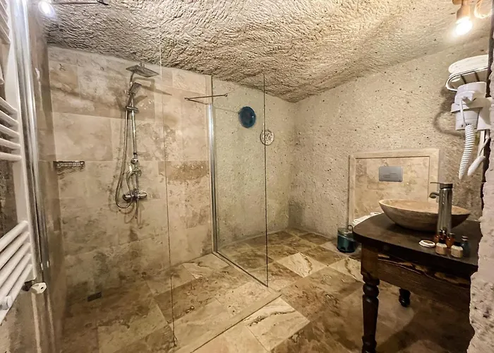 Takunya Cave * Göreme